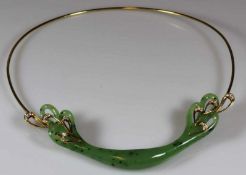 Collier, Goldreif, GG 750, Jade, 24 Brillanten zus. ca. 0.45 ct., etwa tw/vs, 48 g 20.00 % buyer's