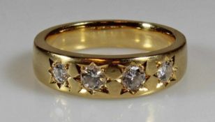 Ring, GG 750, 4 Brillanten zus. ca. 0.50 ct., in sternförmiger Fassung, 10 g, RM 19 20.00 % buyer'