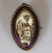 Medaillon-Anhänger/Brosche, England, 1782, RG 585, Goldperlrahmung, kobaltblaues transluzides Email,