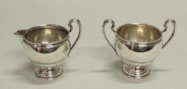 Sahnegießer und Zuckerschale, Silber 925, Berkeley, gebaucht, Ohrenhenkel, 10 cm hoch, zus. ca.