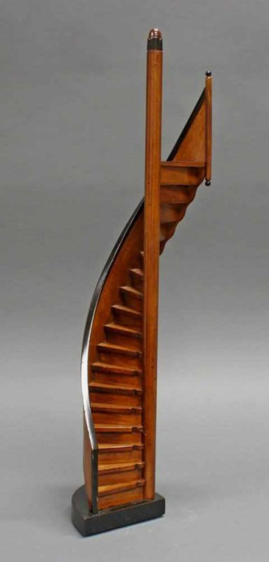 Architekturmodell, "Wendeltreppe", Holz, teils ebonisiert, 63 cm hoch 21.01 % buyer's premium on the