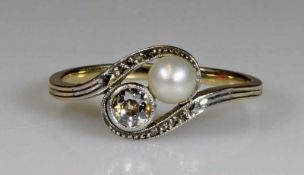 Ring, Art Deco, um 1920/30, GG 585, weiß belötet, 1 Diamant ca. 0.20 ct., im Altschliff, 1