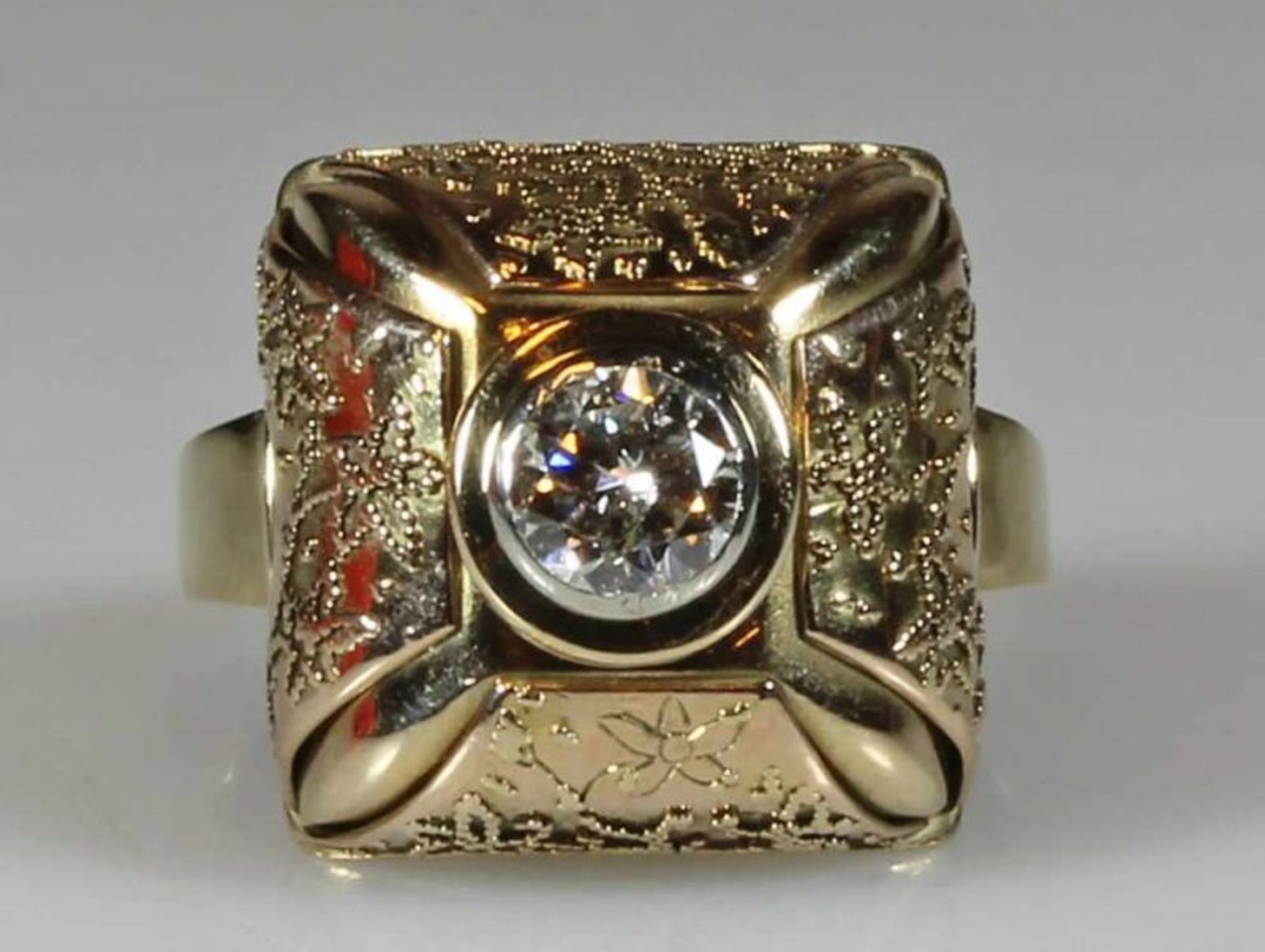 Ring, Granulationstechnik, GG 585, 1 Diamant ca. 0.70 ct., Altschliff, 5 g, RM 18.5, Granulation auf