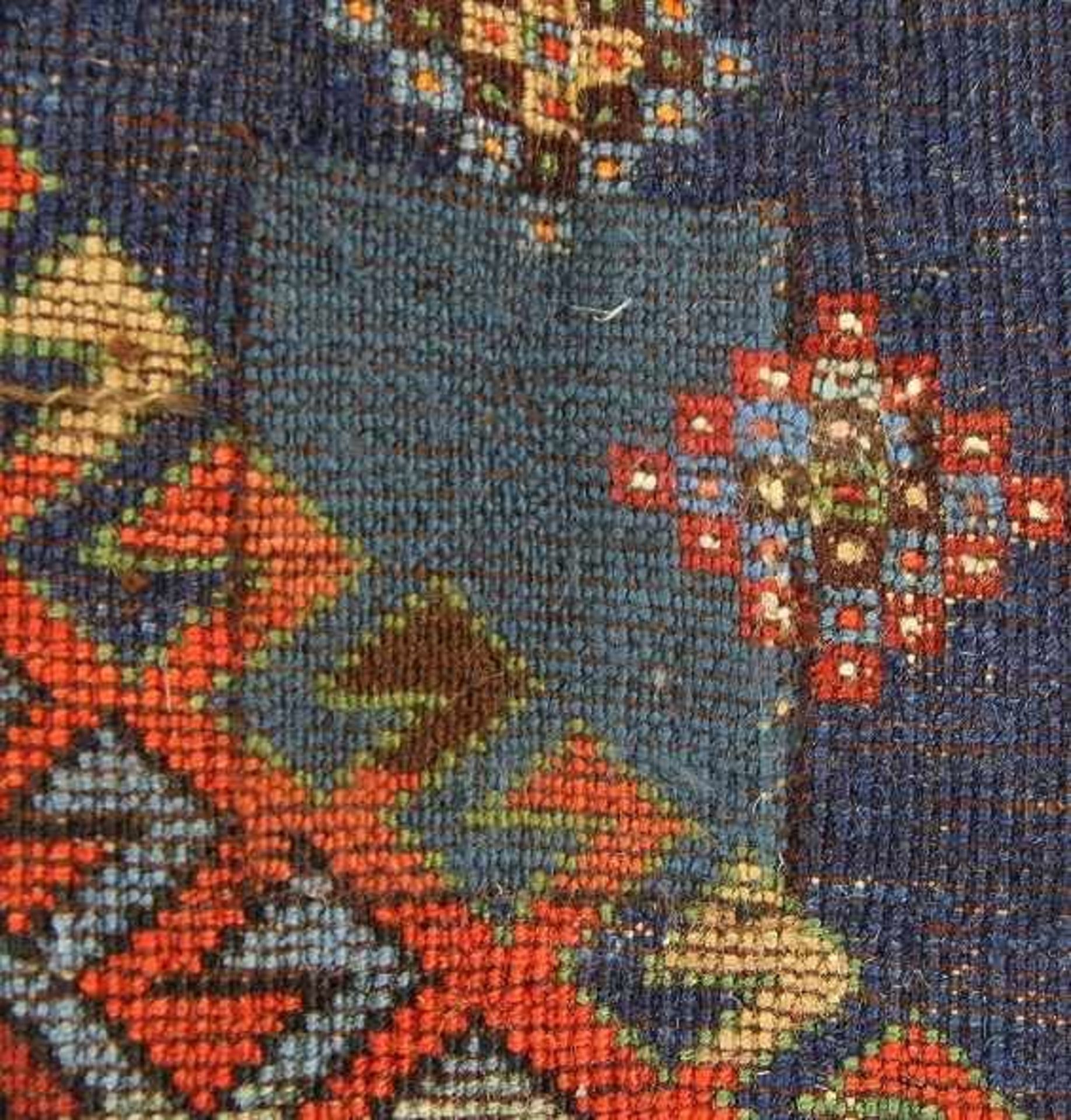 Teppich "Lenkoran" Wolle auf Wolle geknüpft, leuchtendblaues Mittelfeld mit drei übereinander - Image 6 of 6