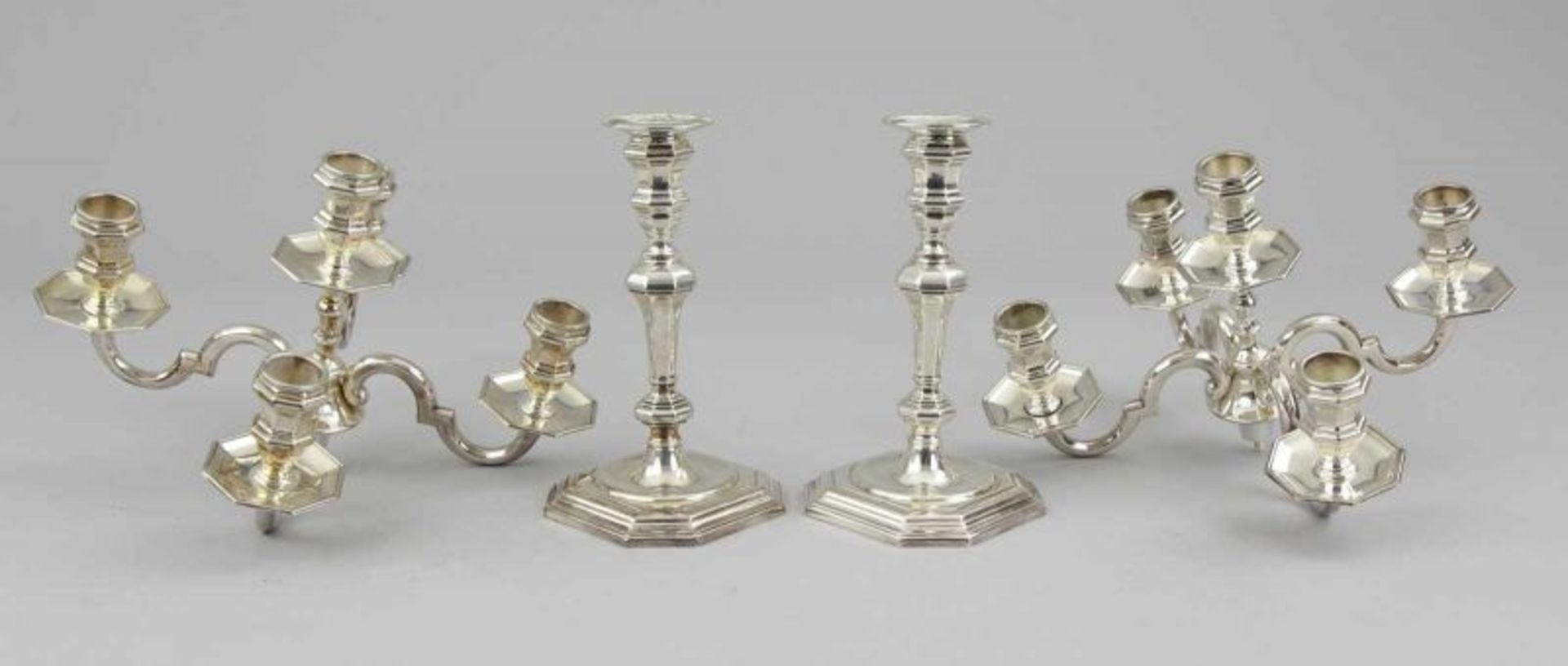 Paar Girandolen Silber 800, jeweils achtfach facettierter und reich profilierter Nodusschaft auf - Image 3 of 4