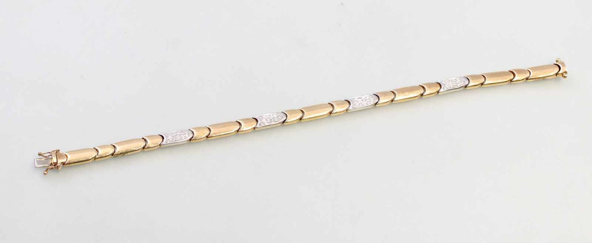 Brillant-Armband585er GG, 15,64g, alternierend kurze und lange bewegliche Glieder mit 4 mit 36