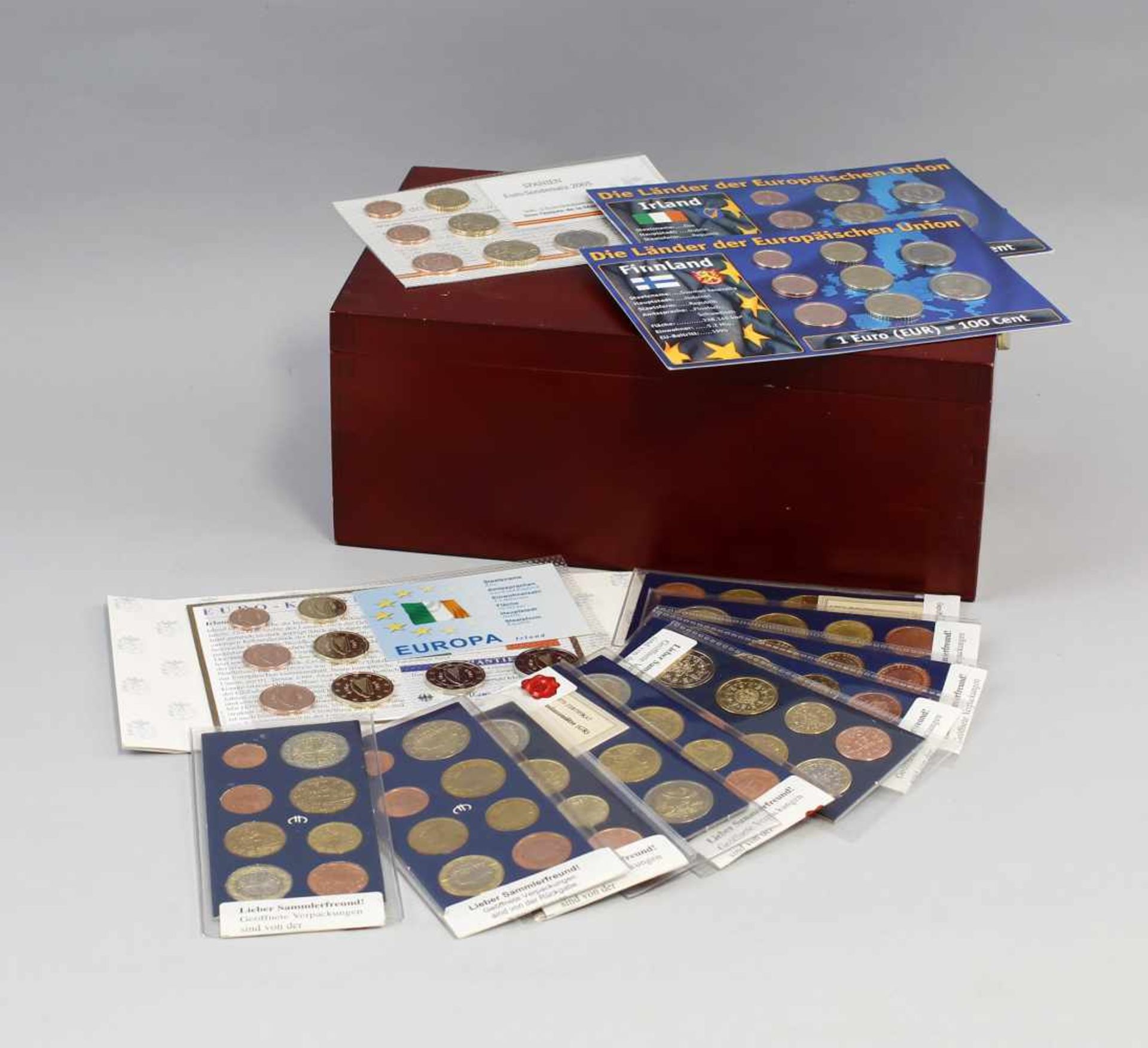 14 Kursmünzensätze Europa Euro 1999-2011dabei Niederlande, 2 x Irland, Spanien, Portugal, Belgien,