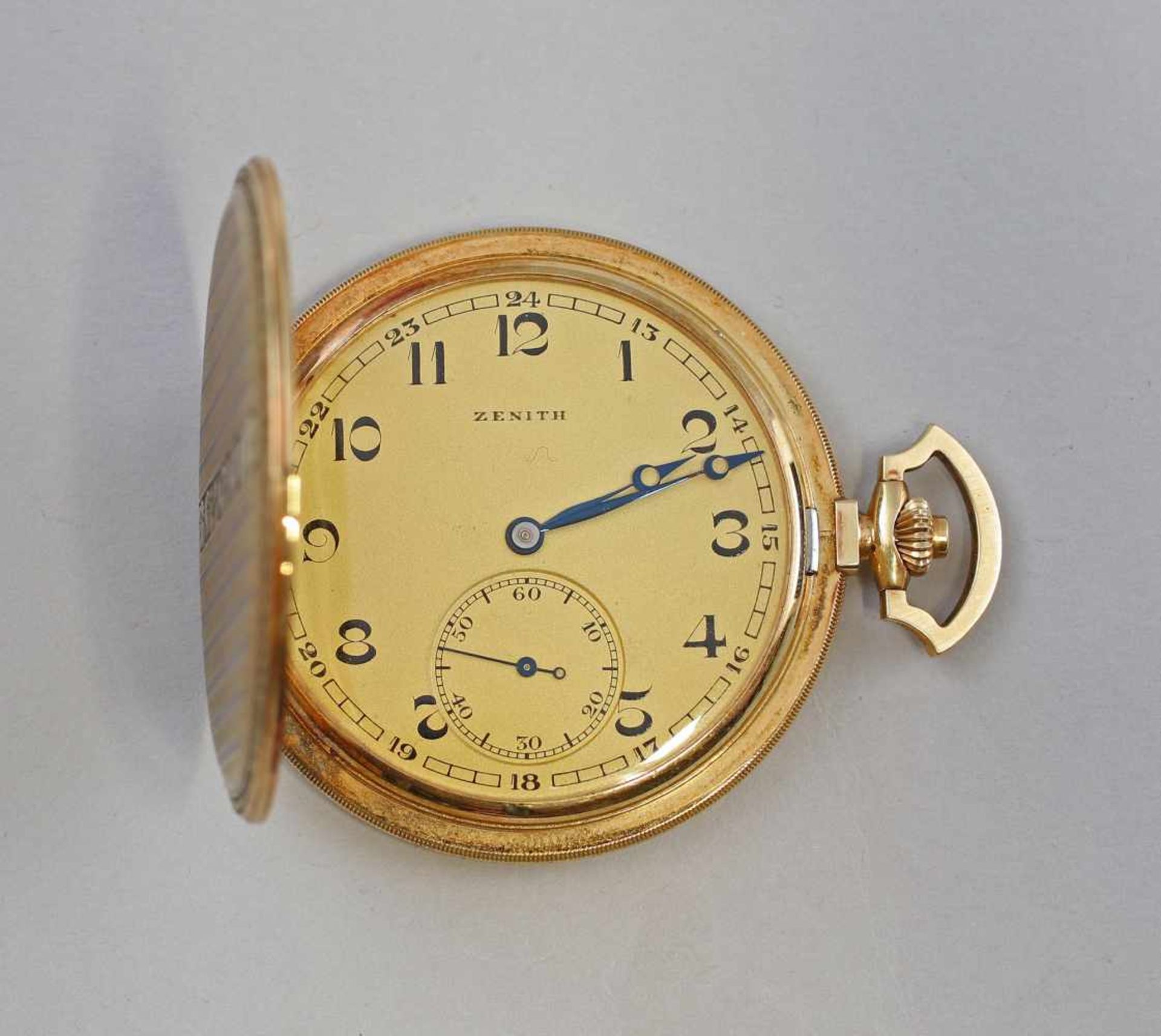 Goldene Savonette / Sprungdeckel-Taschenuhr Zenith1928, 14 K / 585er Gold (alle 3 Deckel gepunzt),