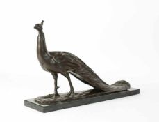 Josef Franz Pallenberg (1882 Köln - 1945 Düsseldorf) Pfau, Bronze, Länge 40 cm, Höhe 24,5 cm, mittig