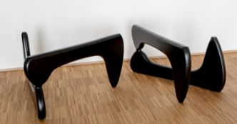 Coffeetable Vitra, Entwurf von Isamu Noguchi (1904-1988), Schwarzes Holzgestell, Glas,