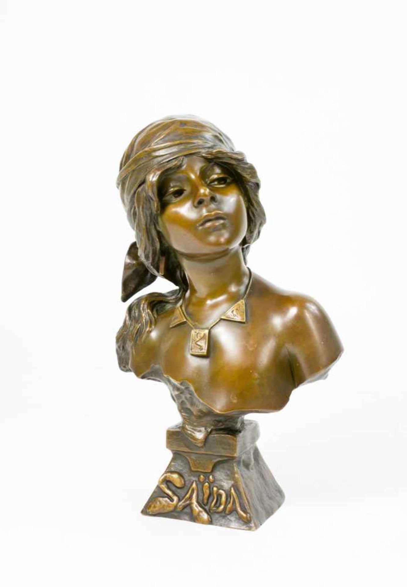 Emmanuel Villanis (1858 Lille - 1914 Paris) Saida, Bronze, Höhe 33 cm, rückseitig signiert, vorne