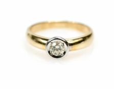 Solitärring585 Gelb- und Weißgold, ein Brillant, ca. 0,25 ct, laut Zertifikat if, K/L,