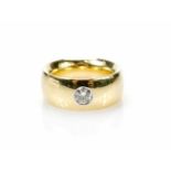 Damenring750 Gelbgold, ein Diamant, ca. 0,55 ct, vs, F/G, Ringdurchmesser 19 mm, Gewicht ca. 23,6 g,