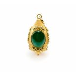 Anhänger750 Gelbgold, geprüft, 2 Chrysoprase, ca. 11,8 mm x 10 mm, Länge 3,6 cm, Gewicht ca. 7,1 g