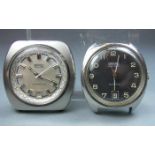 PAAR ARMBANDUHREN: BWC SWISS / pair of wristwatches. Edelstahlgehäuse ohne Armband. Zifferblätter