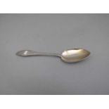 GROSSER VORLEGELÖFFEL / big silver spoon, 826er Silber (97 g), gepunzt mit Dreiturmpunze (Dänemark /