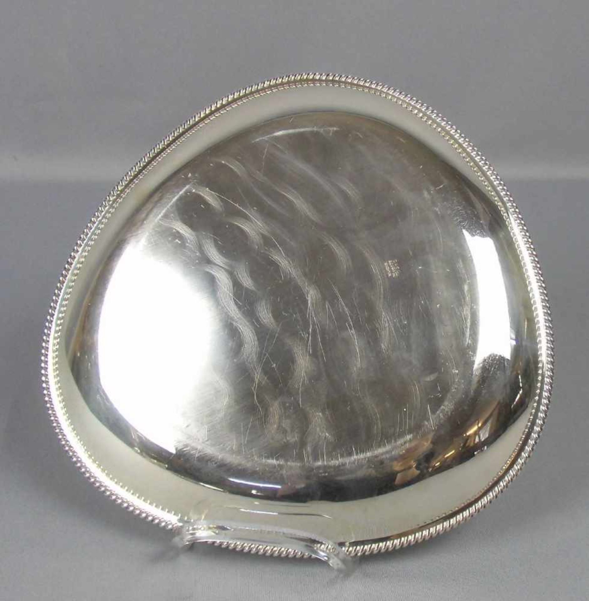 DREIPASSIGE SCHALE / silver bowl, 835er Silber (376 g), deutsch, gepunzt mit Halbmond, Krone, - Bild 3 aus 5