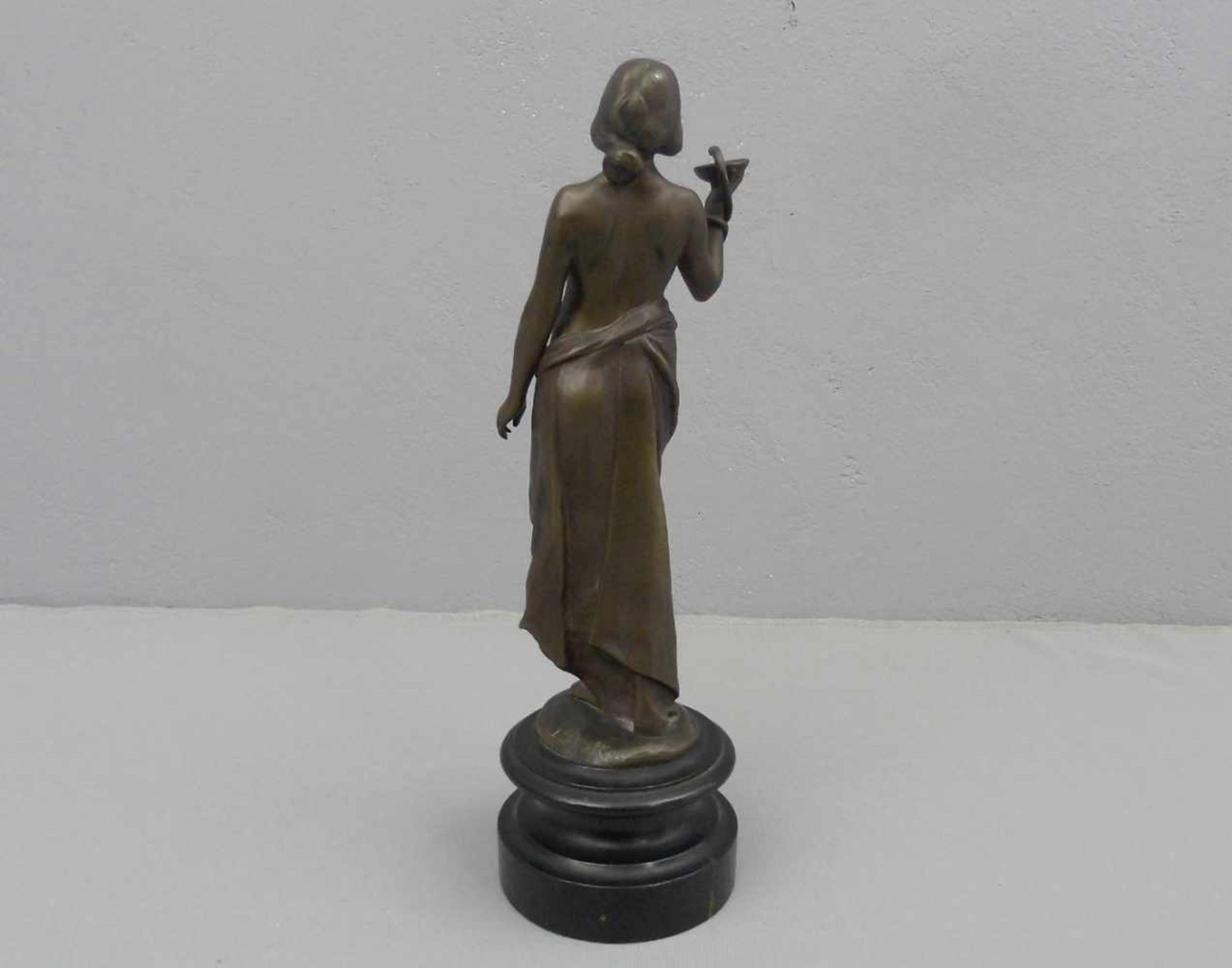 PELESCHKA-LUNARD, FRANZ (Wien 1873 - ca. 1911 Berlin), Skulptur / sculpture: "Kleopatra", Bronze, - Bild 3 aus 5
