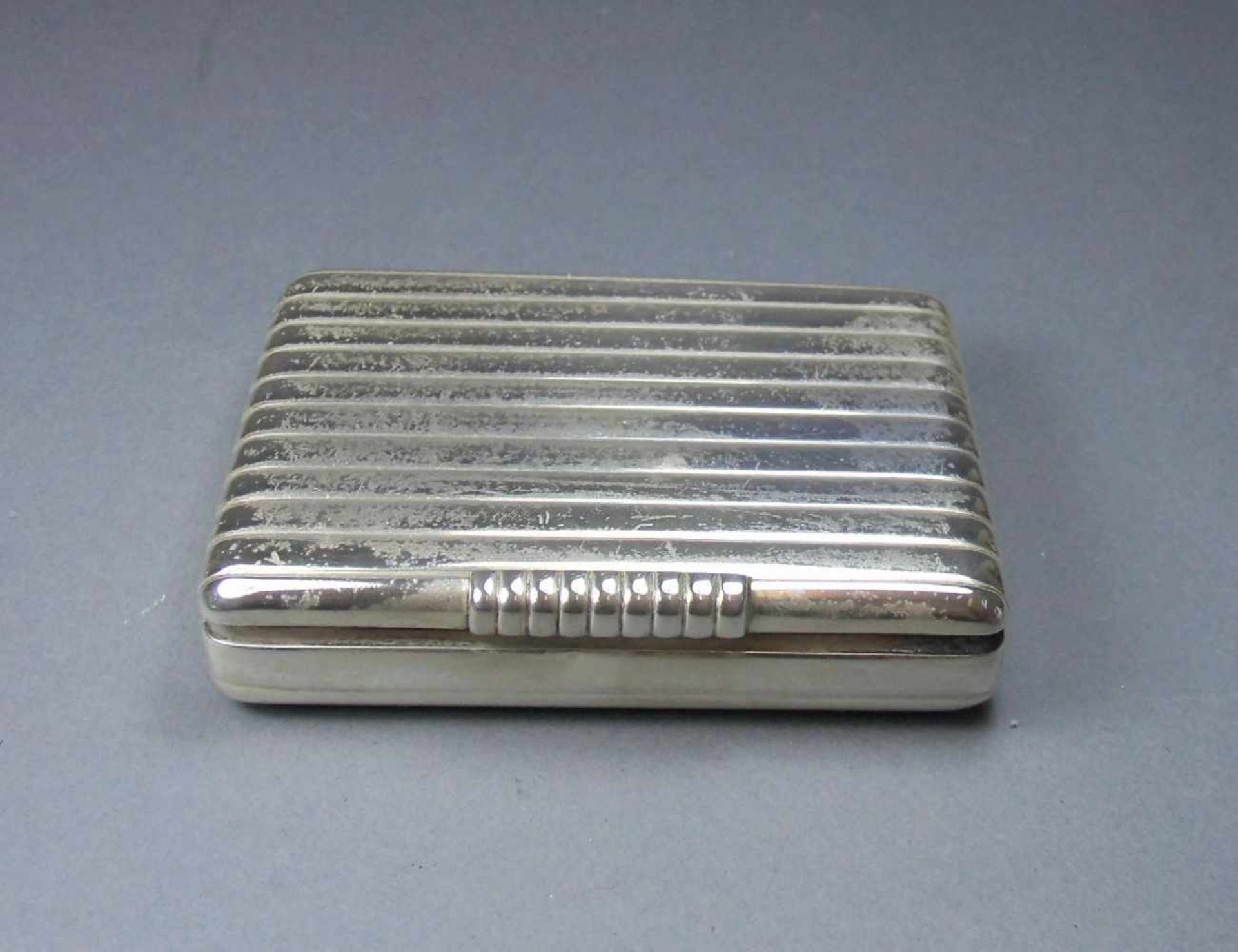 TABATTIÈRE / VISITENKARTENSCHATULLE / silver casket, 1. H. 20. Jh., 935er Silber (125 g), gepunzt