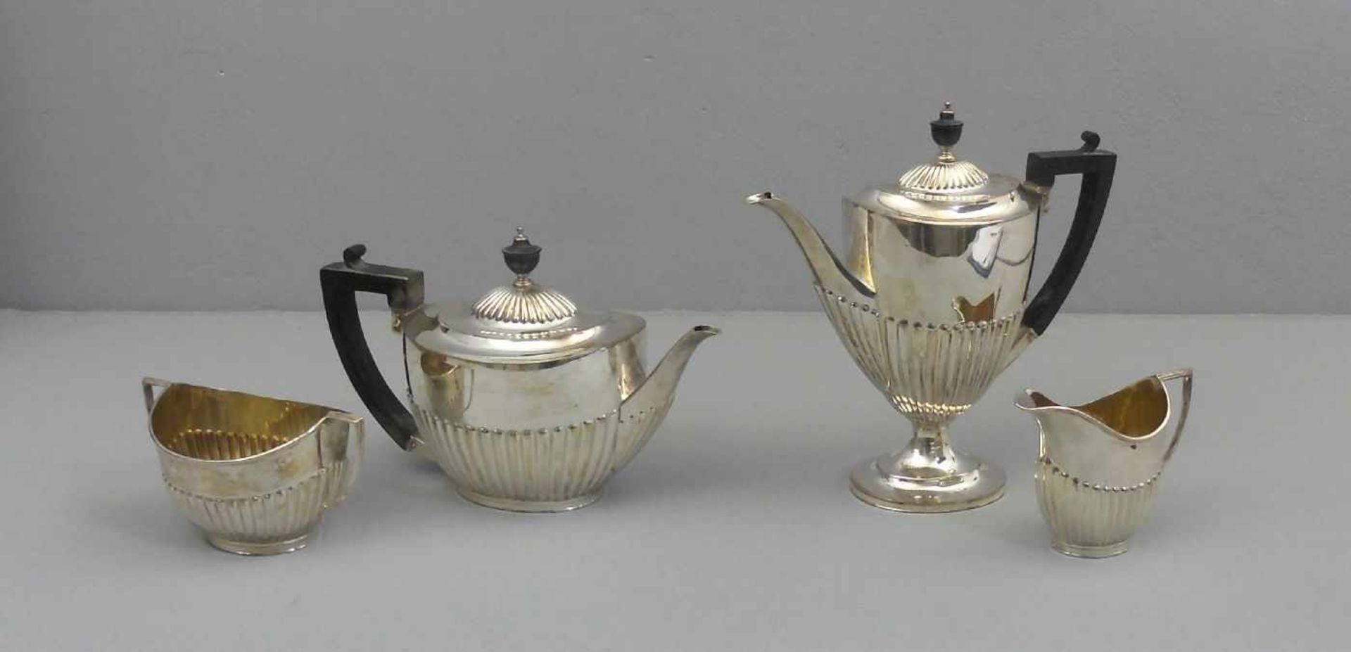 SILBERNES KERNSERVICE: Teekanne, Kaffeekanne, Milchkännchen und Zuckerdose / tea set, Sterlingsilber - Image 2 of 5