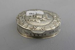 KLEINE PILLENDOSE / DECKELDOSE / SCHATULLE / silver pill box, 20, Jh., 800 Silber (32 g), deutsch.