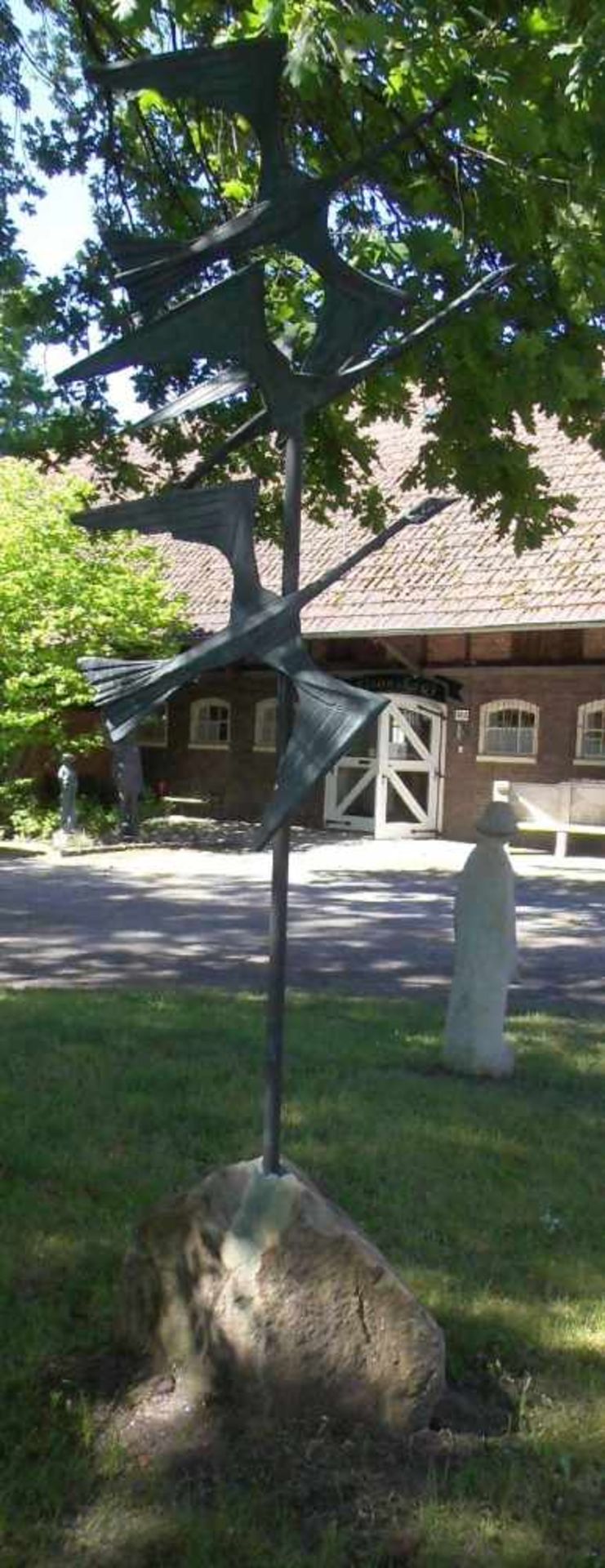 KRAUTWALD, JOSEPH (Borkenstadt / Oberschlesien 1914-2003 Rheine), Skulptur: "Fliegende Kraniche", - Bild 2 aus 3