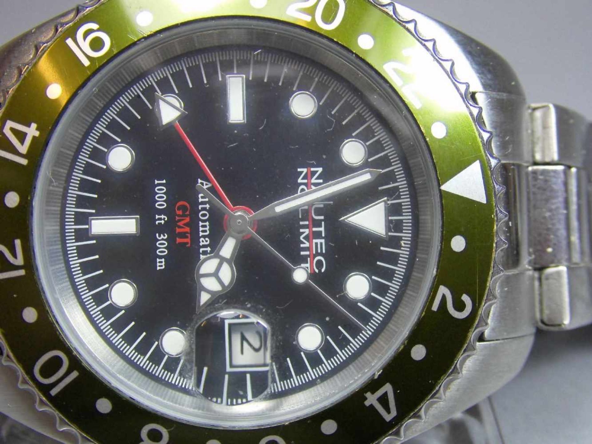 ARMBANDUHR : NAUTEK NO LIMIT GMT / wristwatch, Automatik-Uhr. Rundes Stahlgehäuse mit Gliederarmband - Bild 3 aus 7