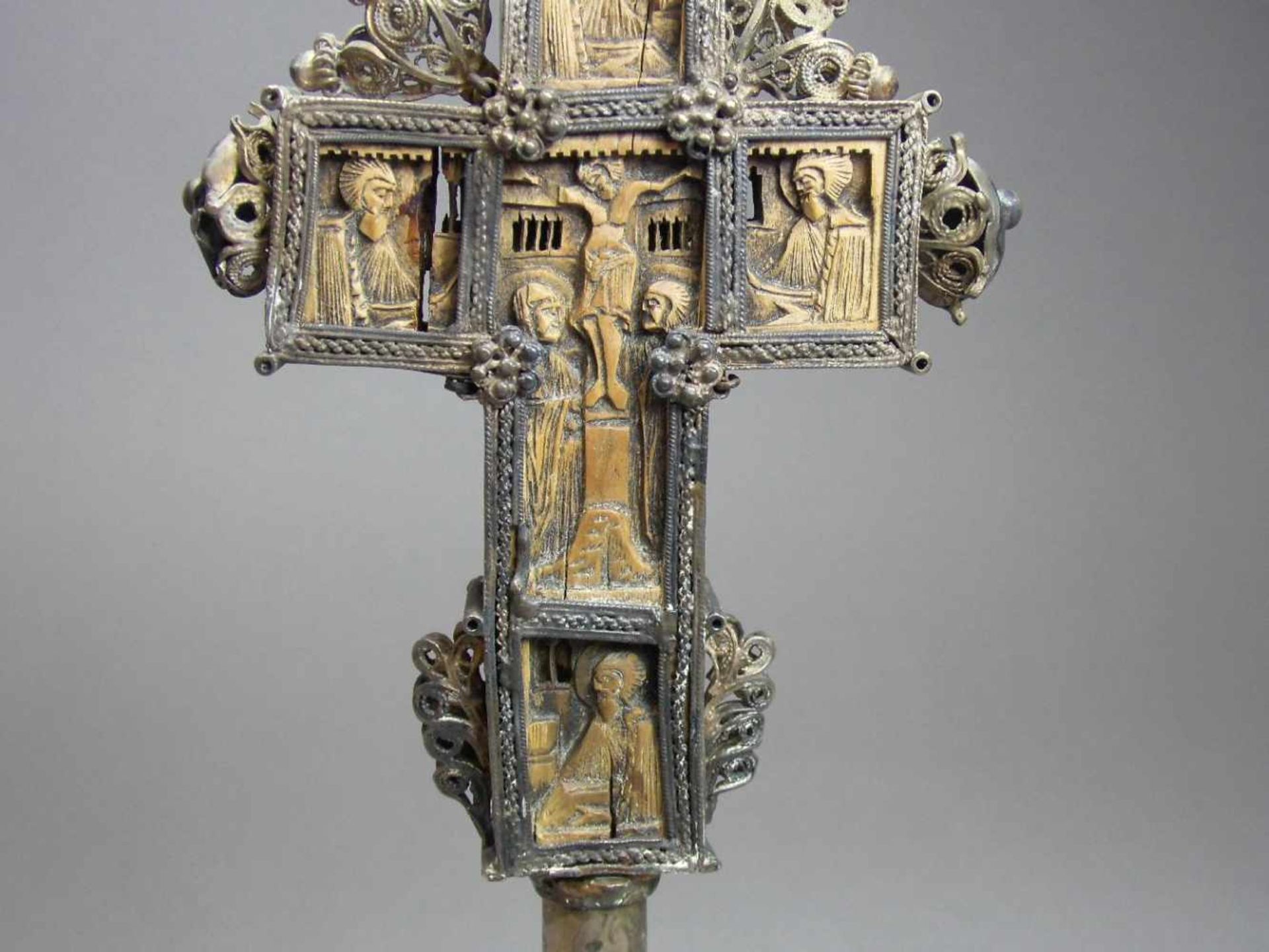 ORTHODOXES ALTARKREUZ / STANDKREUZ / orthodox altar cross, 18. Jh., Silber und Buchsbaum ( - Image 5 of 11