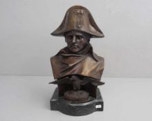 ANONYMUS (französischer Bildhauer des 19./20. Jh.) Skulptur: "Büste Napoleon Bonapartes", Bronze,