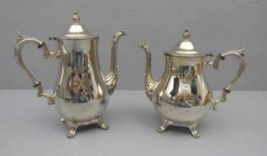 KAFFEEKANNE UND TEEKANNE, versilbert / plated coffee and tea pot, 20. Jh., Amerika - USA,"