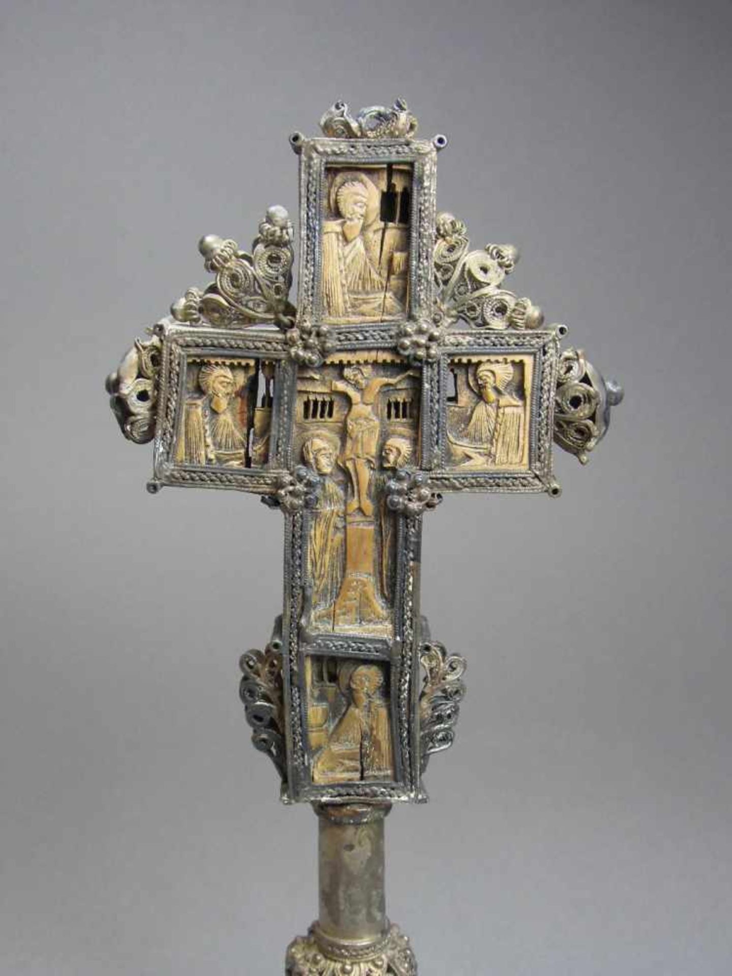 ORTHODOXES ALTARKREUZ / STANDKREUZ / orthodox altar cross, 18. Jh., Silber und Buchsbaum ( - Bild 2 aus 11