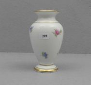 VASE, Porzellan, Manufaktur Meissen, unterglasurblaue Schwertermarke, Marke seit 1934 (1. Wahl)