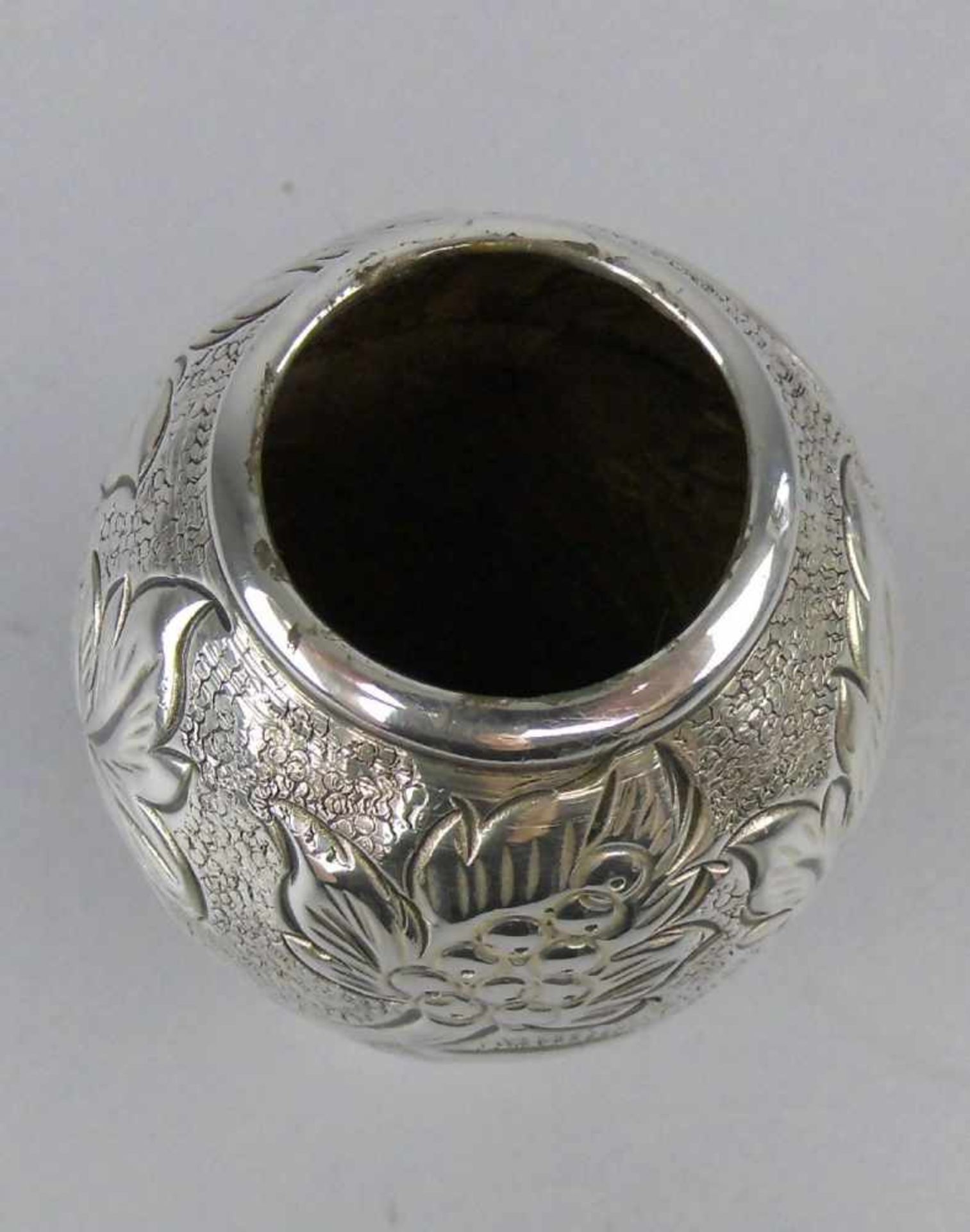 VASE, 900er Silber (116 g), unter dem Stand gepunzt mit Feingehaltsangabe und Hersteller- bzw. - Bild 4 aus 5