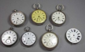 KONVOLUT ENGLISCHE - SCHLÜSSELTASCHENUHR / pocket watches, jeweils mit Schlüsselaufzug (Schlüssel