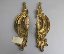 PAAR WANDLEUCHTER / sconces, 20. Jh., arbeitet in historisierender / barocker Formensprache.