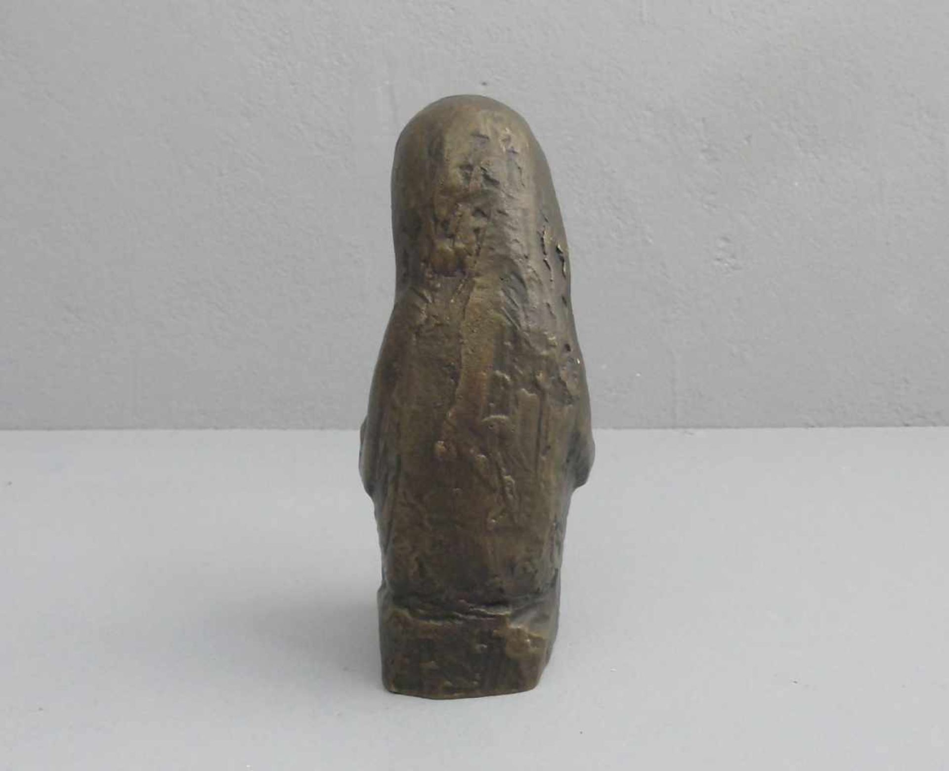 KRAUTWALD, JOSEPH (Borkenstadt / Oberschlesien 1914-2003 Rheine), Skulptur / sculpture: "Mädchen mit - Image 3 of 3