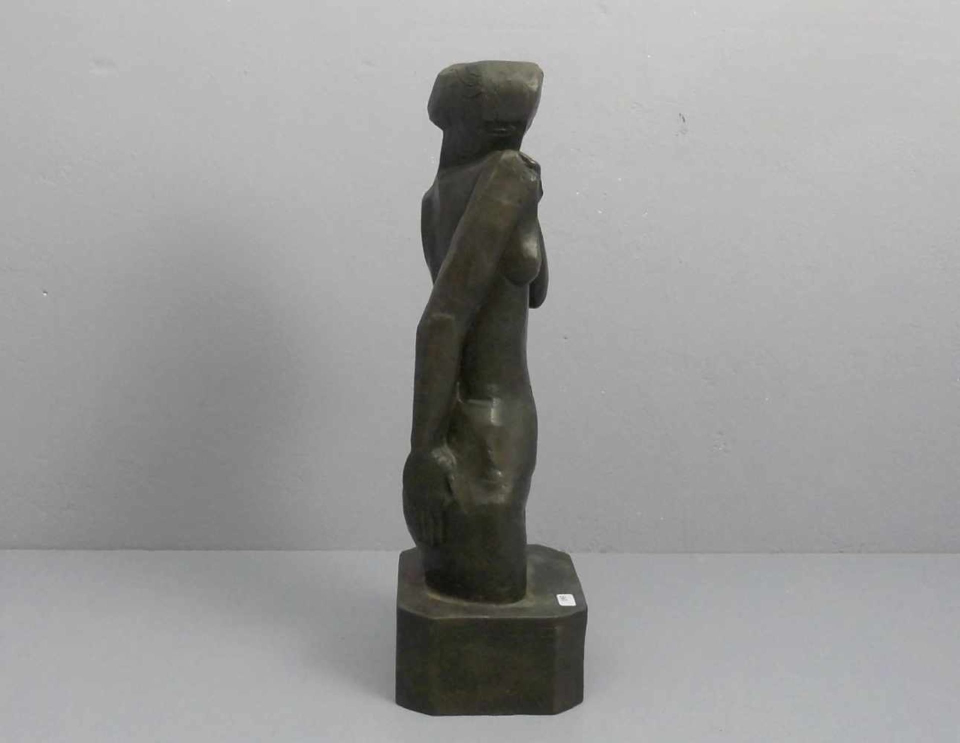CANTRÉ, JOZEF ( Gent 1890-1957 ebd.), Skulptur / sculpture: "Sinnende", Bronze, hellbraun patiniert, - Image 4 of 5