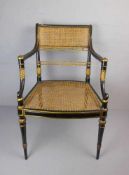REGENCY - ARMLEHNSTUHL MIT GEFLECHT, um 1820. Klassizistischer Stuhl auf vorderen konischen Beinen