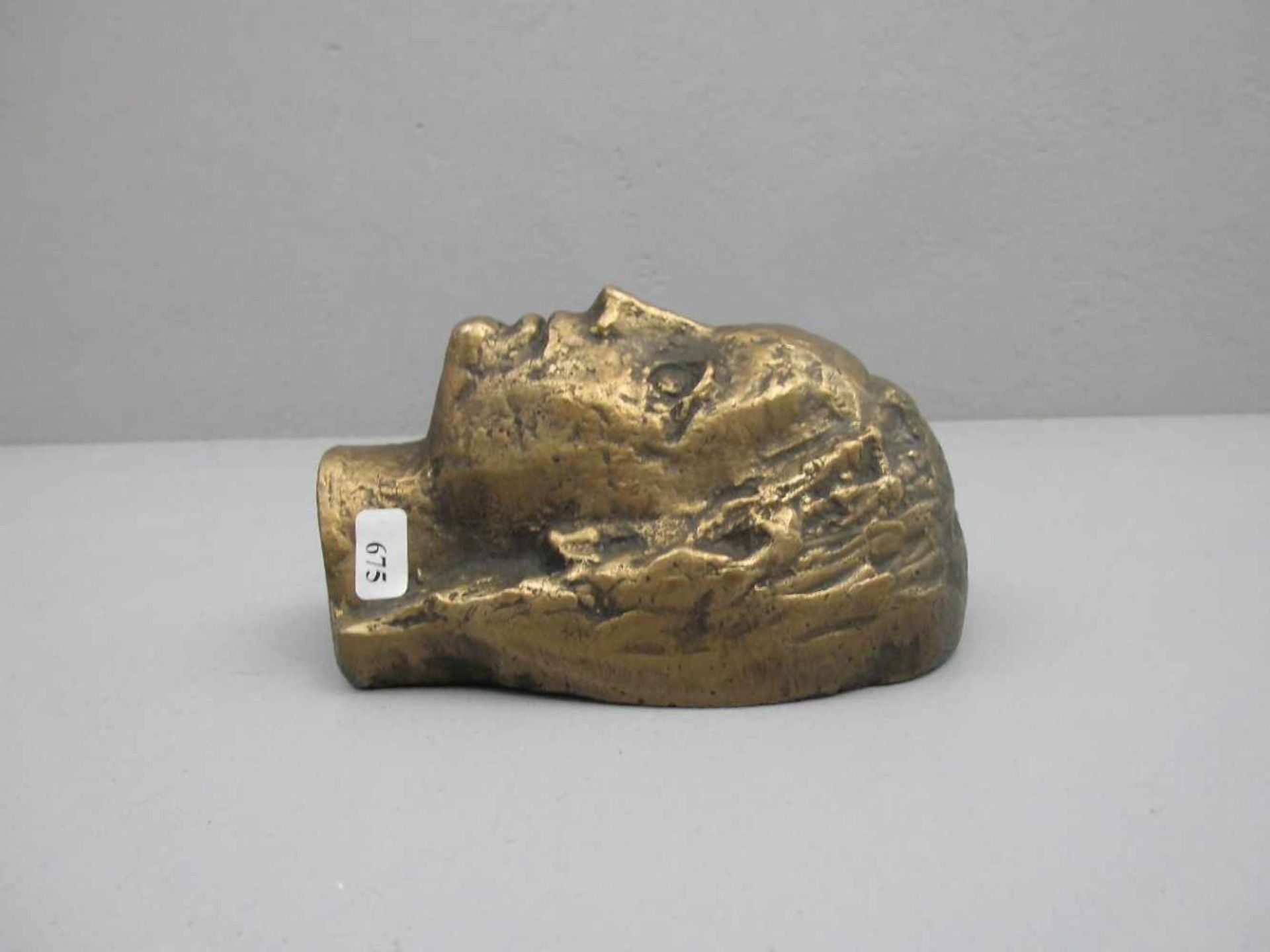 KRAUTWALD, JOSEPH (Borkenstadt / Oberschlesien 1914-2003 Rheine), Skulptur: "Kopf", Bronze mit - Image 2 of 2