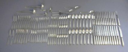 UMFANGREICHES ART DÉCO - BESTECK - 114 TEILE / plated cutlery, 90er Auflage / versilbert, Wilhelm