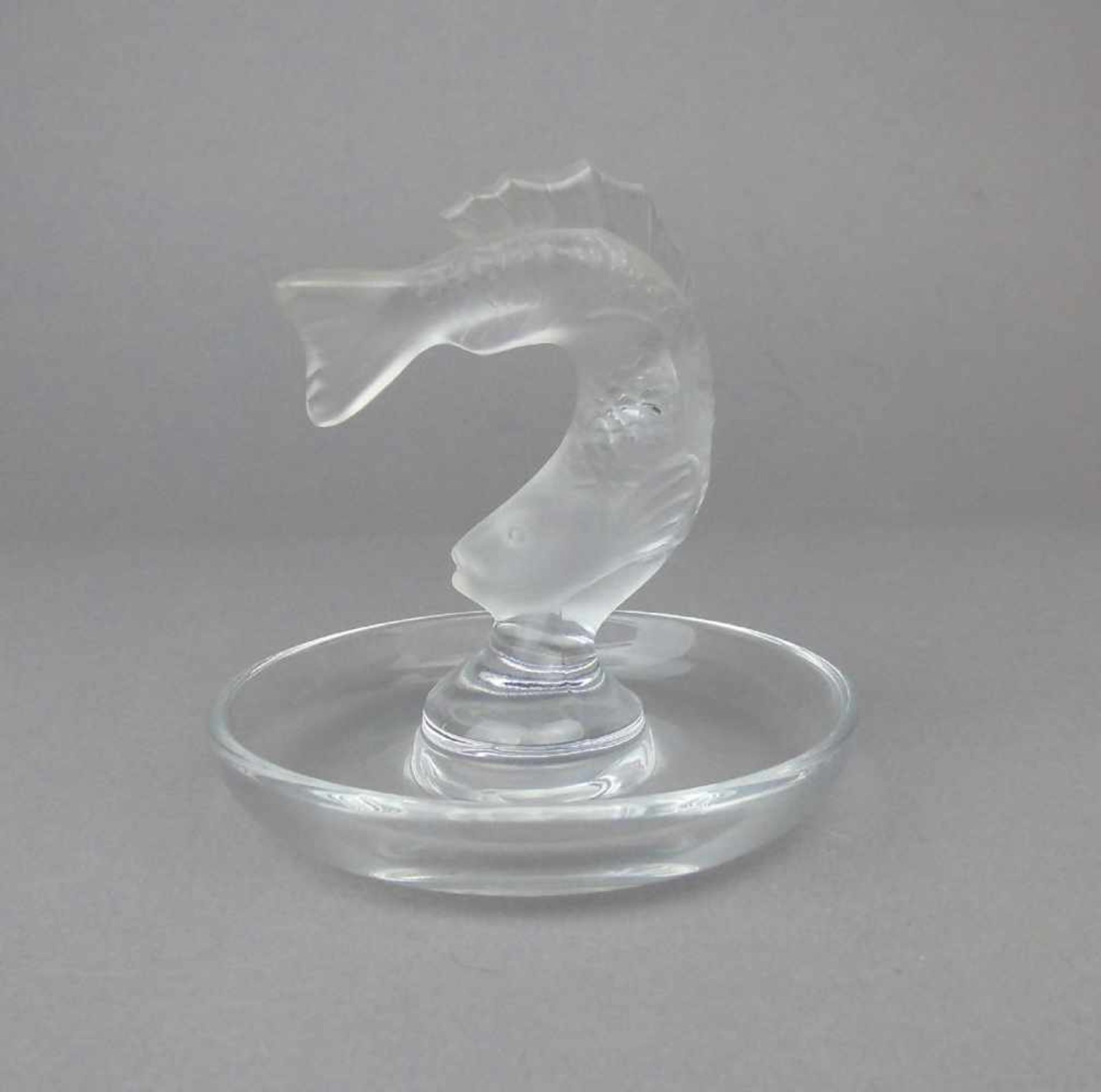 FIGÜRLICHE LALIQUE GLASSCHALE / RINGSCHALE "FISCH" / glass bowl "fish", Kristallglas, partiell - Bild 2 aus 3