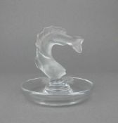 FIGÜRLICHE LALIQUE GLASSCHALE / RINGSCHALE "FISCH" / glass bowl "fish", Kristallglas, partiell