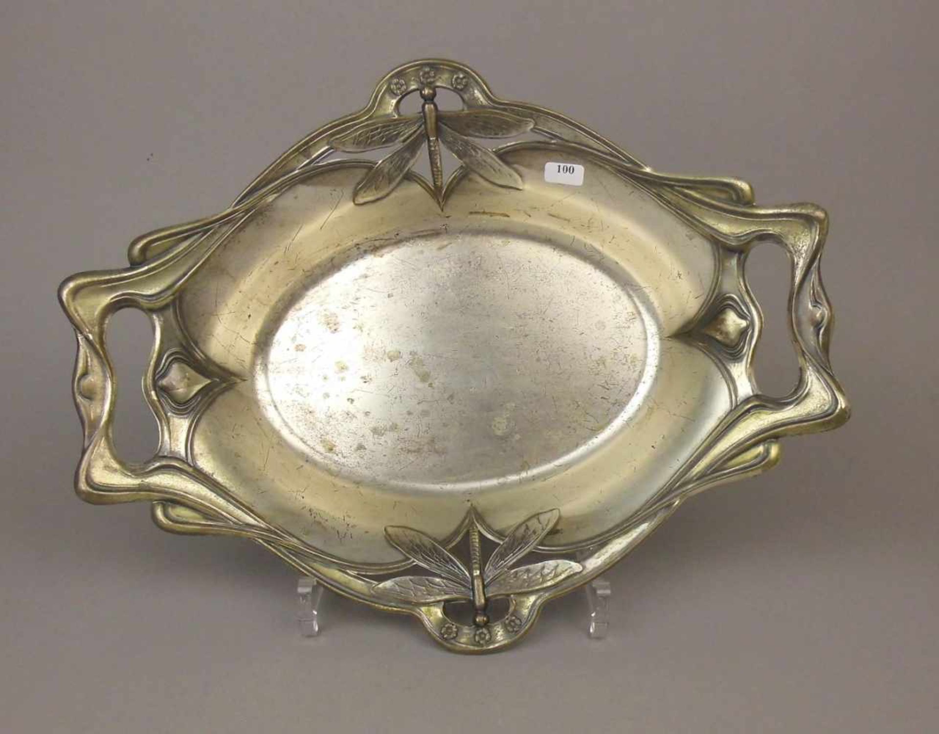 JUGENDSTILSCHALE MIT LIBELLENMOTIV, art nouveau bowl with dragonfly, versilbertes Metall (