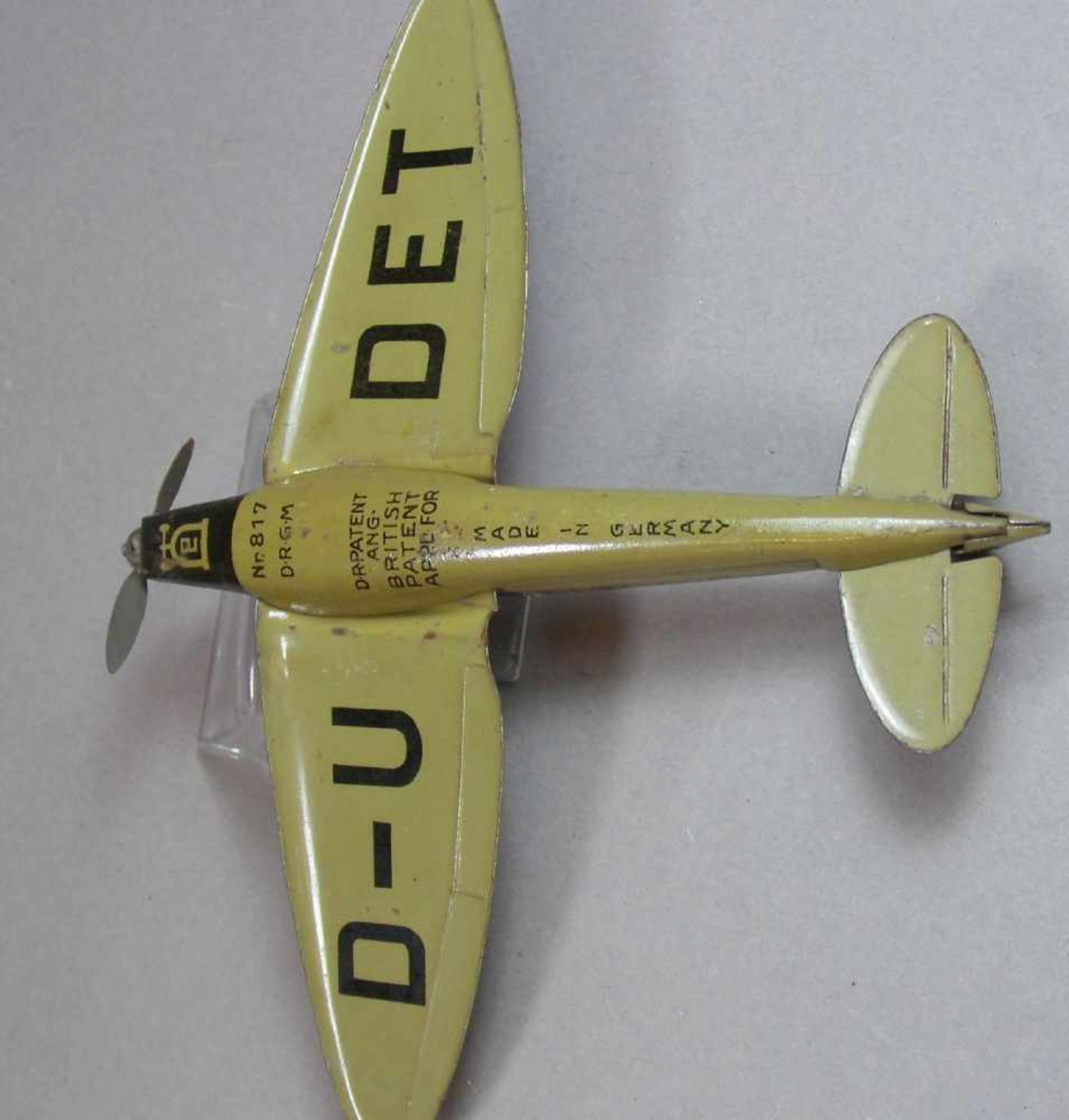 BLECHSPIELZEUG : FLUGZEUG / PROPELLERFLUGZEUG / MILITÄRSPIELZEUG / tin toy, 1. H. 20. Jh., - Image 4 of 5