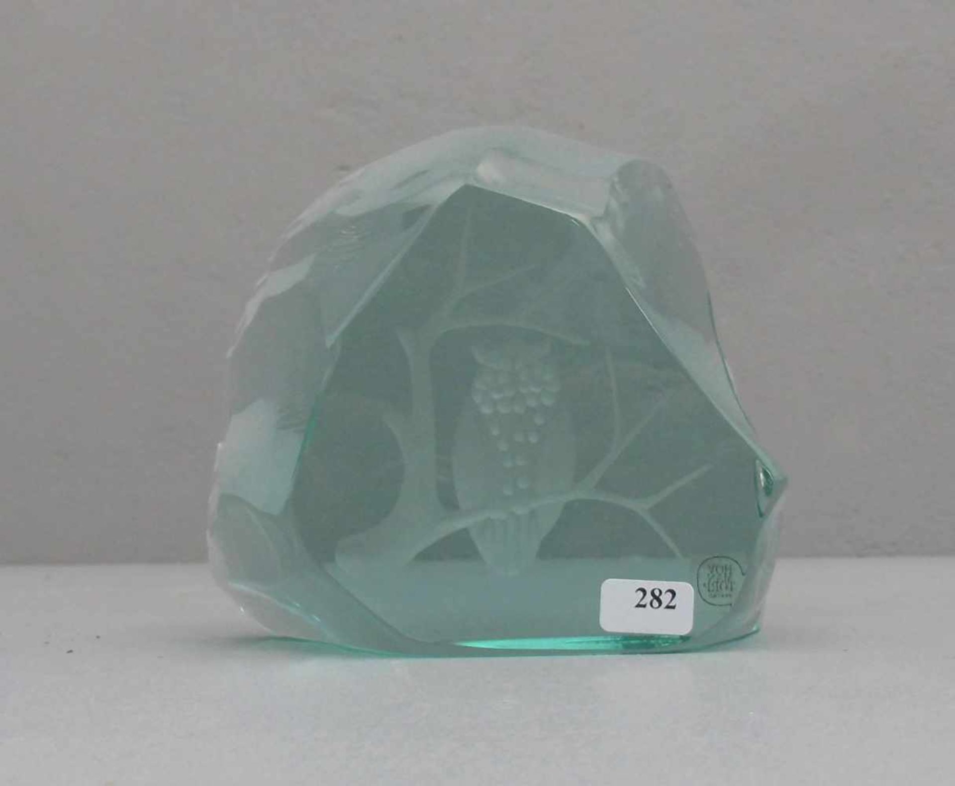 STRAND, RUNE und BÖRNESSEN, W., Glasskluptur / paperweight / Glasobjekt: "Eule", grünlich-blaues