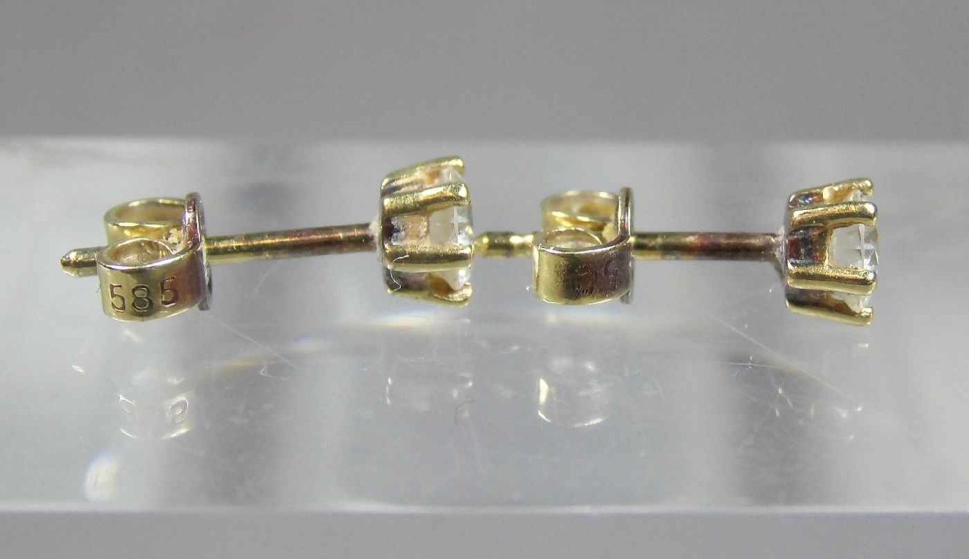 OHRSTECKER MIT BRILLANTEN / earstuds, 585er Gelbgold, jeweils mit Brillant von 0,25 Carat. Nach - Image 3 of 4