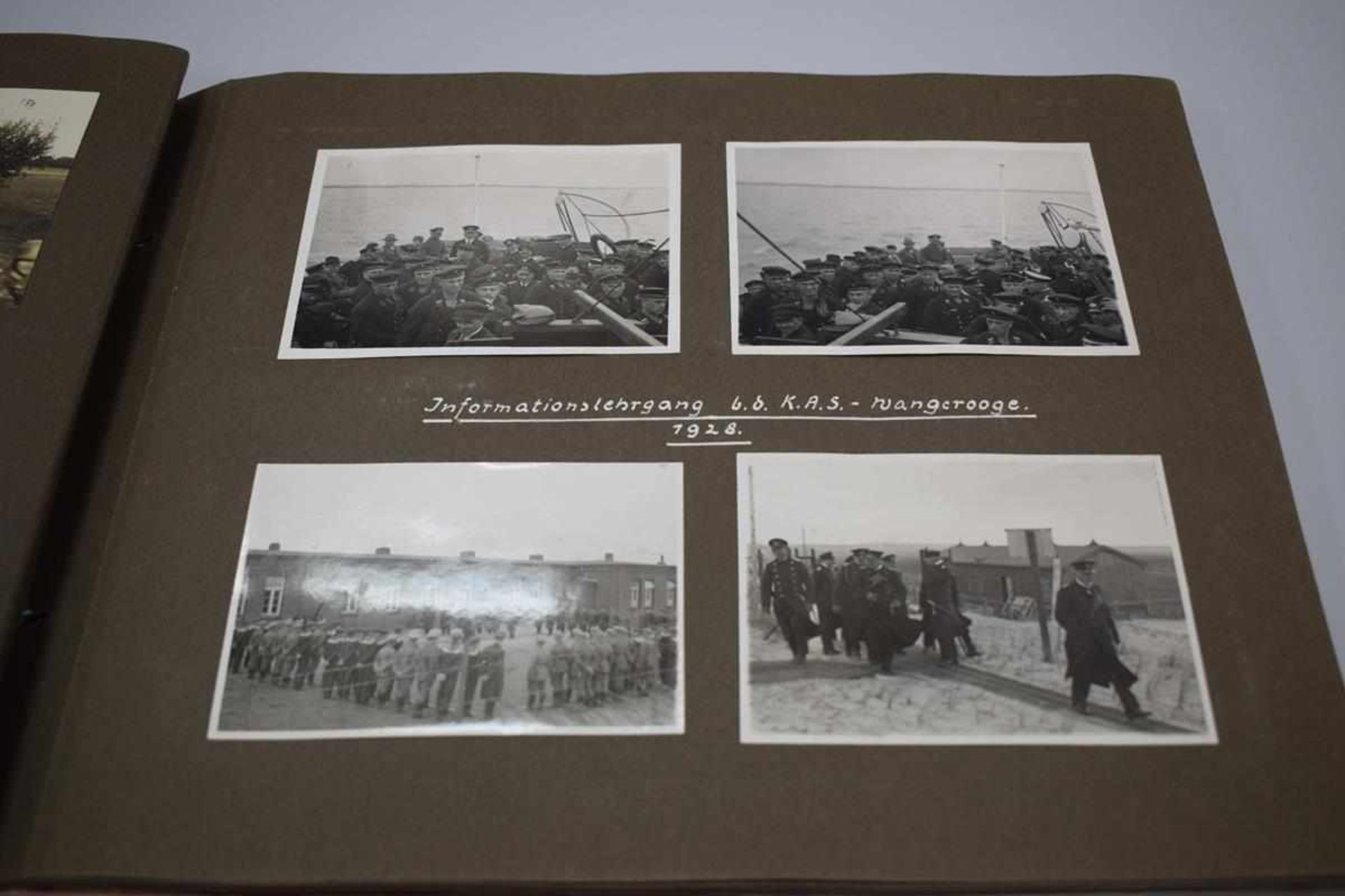 Nachlass: General Alfred Haubold, Fotoalbum Haubold in jungen Jahren Hochzeit, Hindenburg 286 - Bild 24 aus 27