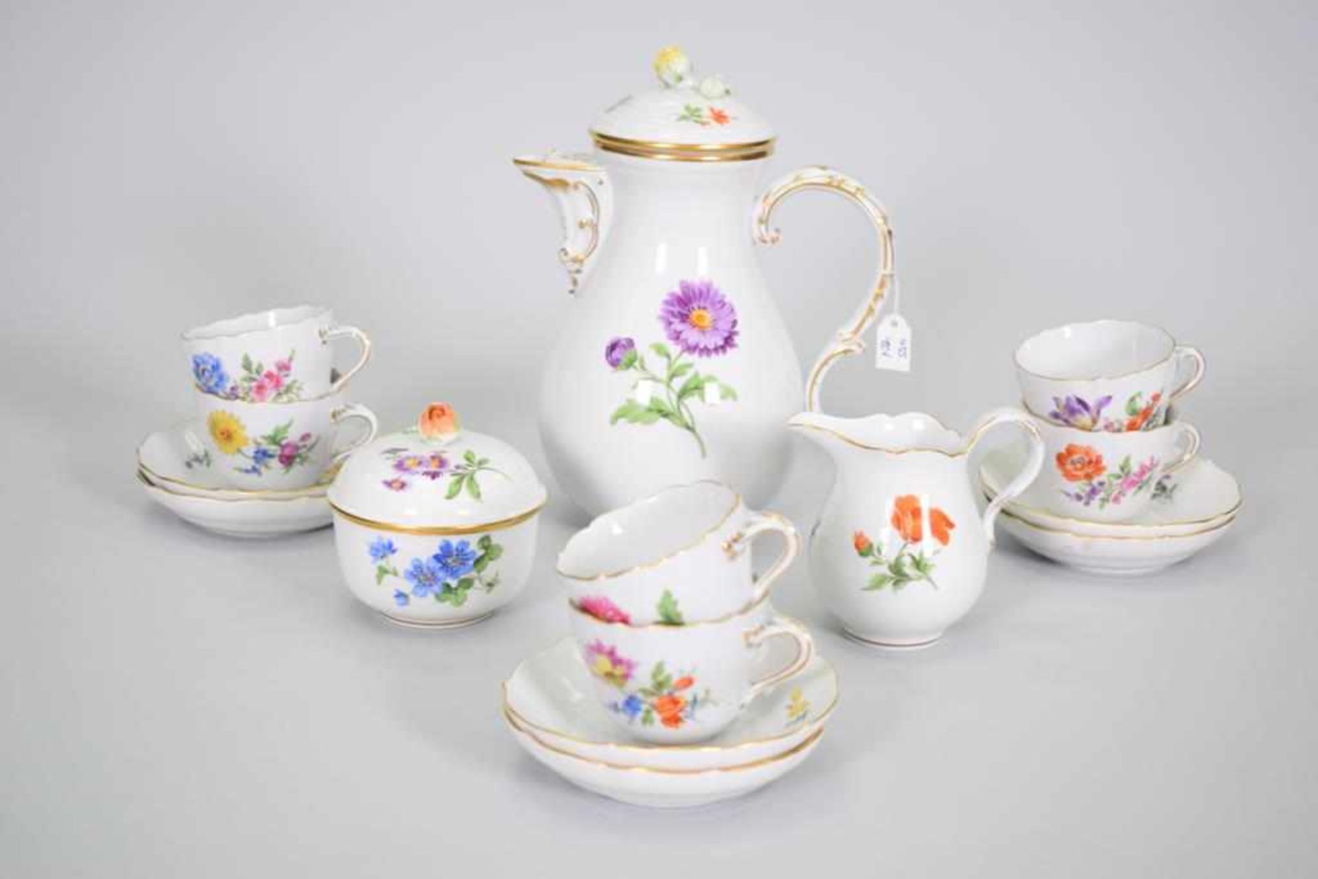 Meissen Mokkaservice Bunte Blume mit Goldrand 6 PersonenPorzellanmanufaktur Meissen, Bunte Blume mit