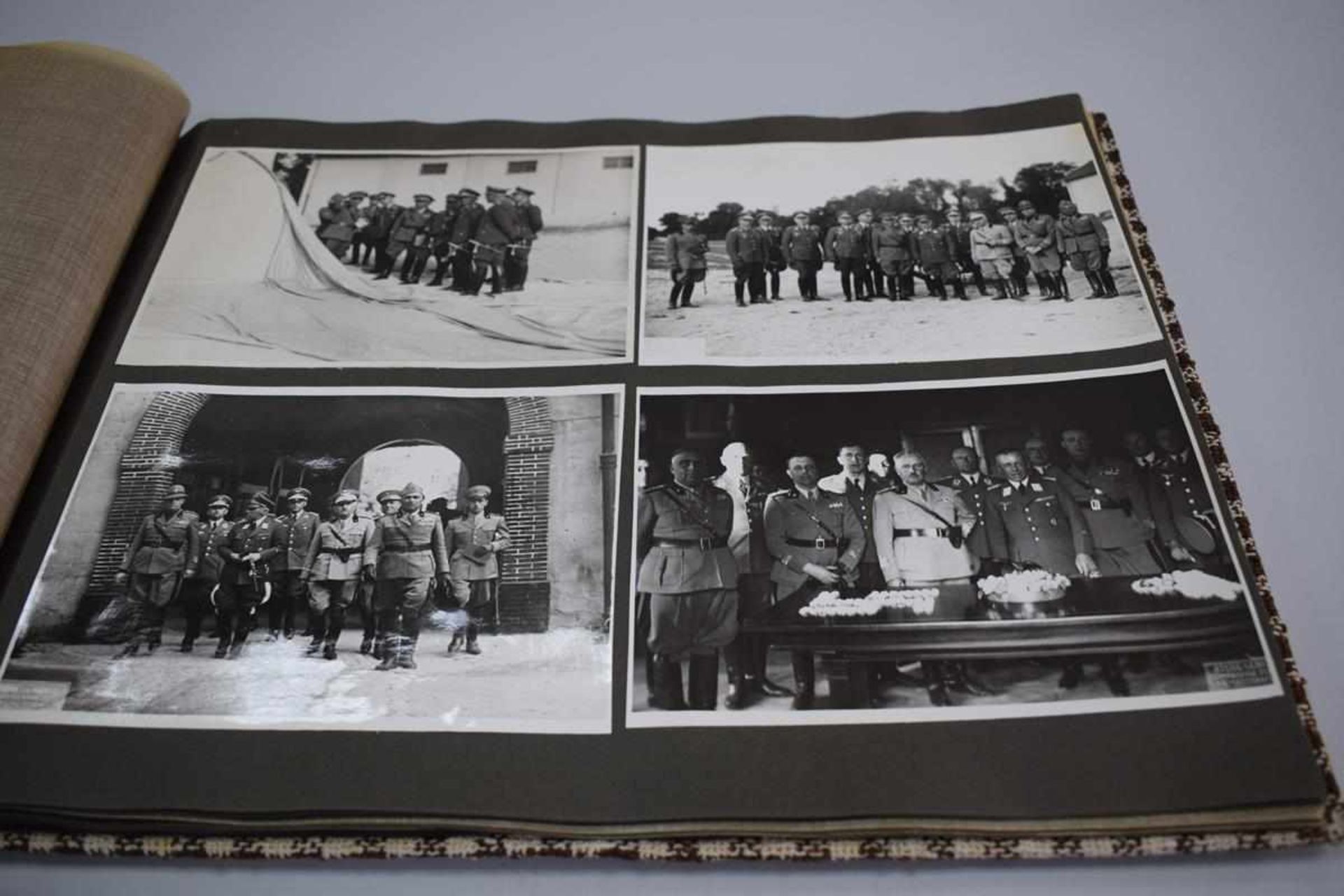 Nachlass: General Alfred Haubold, Fotoalbum 2. Weltkrieg u.a. Adolf Hitler, Mussolini etc. 292 - Bild 18 aus 25