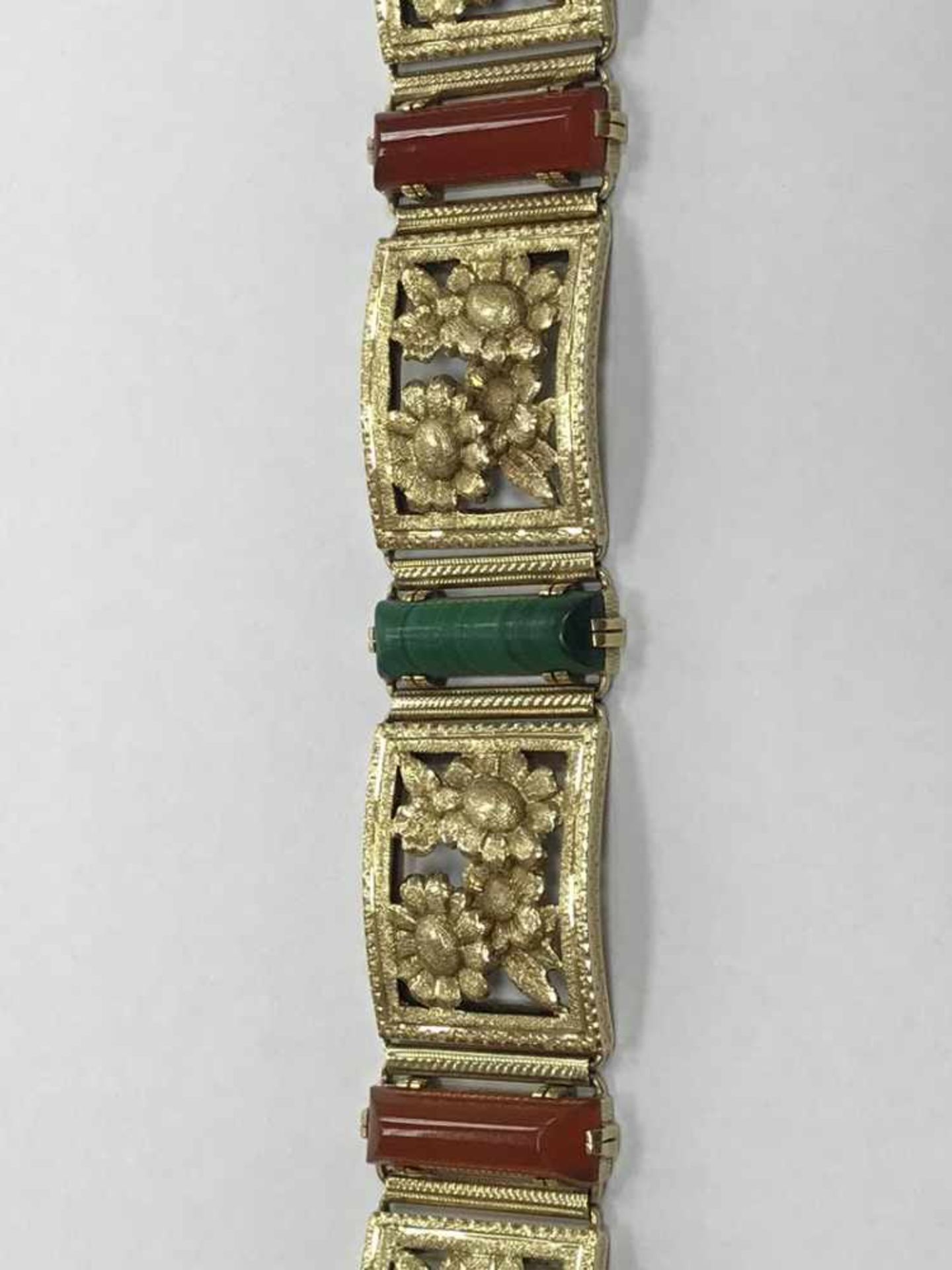 Goldarmband Anfertigung Posen um 1930Feine Handarbeit 585 Gold Armband besetzt mit Edelsteinen: - Bild 2 aus 5